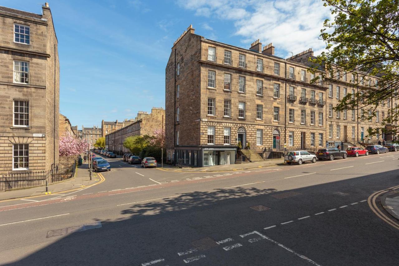 Ferienwohnung Beautiful Hideout In Center Of EDI Exterior foto