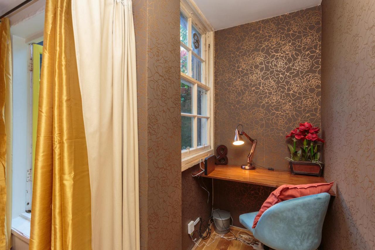 Ferienwohnung Beautiful Hideout In Center Of EDI Exterior foto