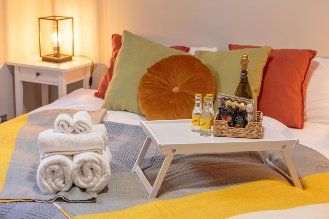 Ferienwohnung Beautiful Hideout In Center Of EDI Exterior foto